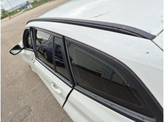 2022 BMW 3er Touring 320d Advantage