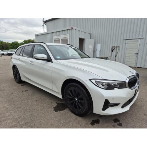 2022 BMW 3er Touring 320d Advantage
