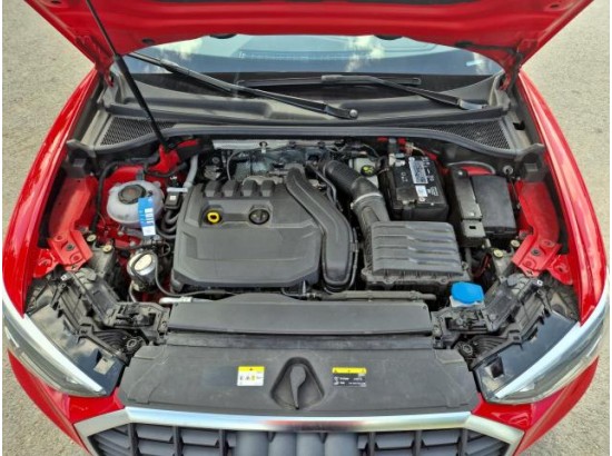 2021 Audi Q3 35 TFSI basis