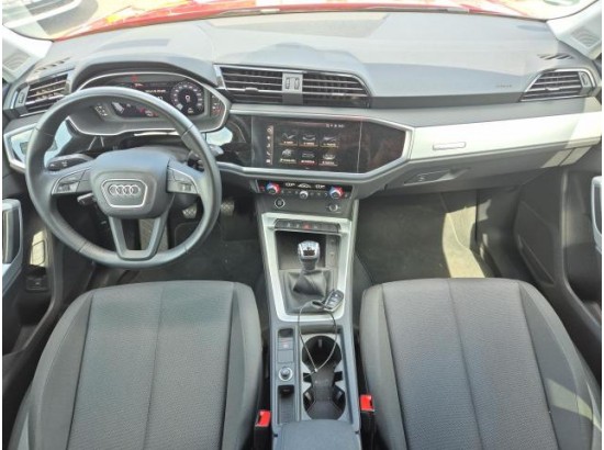 2021 Audi Q3 35 TFSI basis