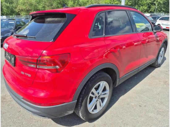 2021 Audi Q3 35 TFSI basis
