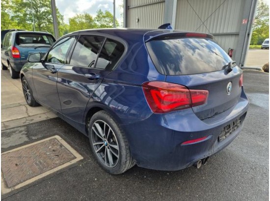 2019 BMW 1er Lim. 120 i Edition Sport Line Shadow