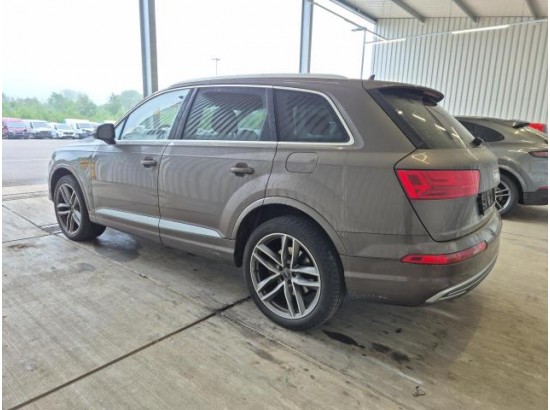 2018 Audi Q7 3.0 TDI e-tron quattro