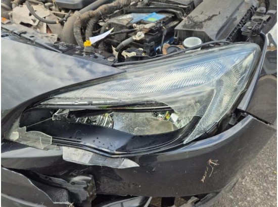 2016 Opel Astra J Sports Tourer Style