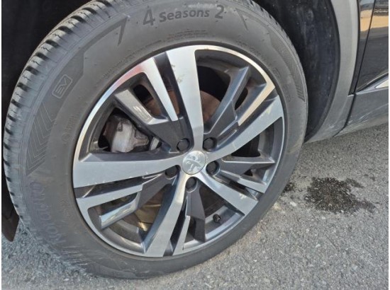 2024 Peugeot 5008 Allure Pack