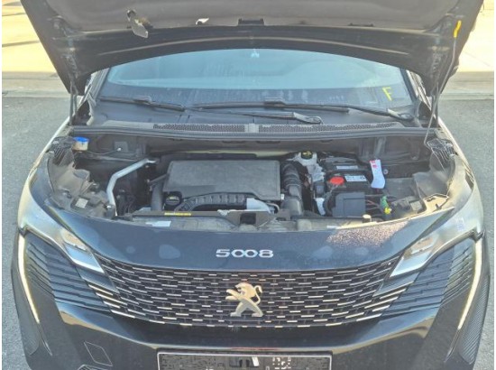 2024 Peugeot 5008 Allure Pack