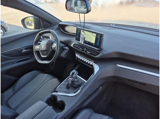 2024 Peugeot 5008 Allure Pack