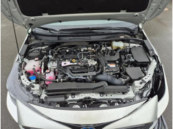2021 Toyota Corolla Touring Sports Hybrid Team D