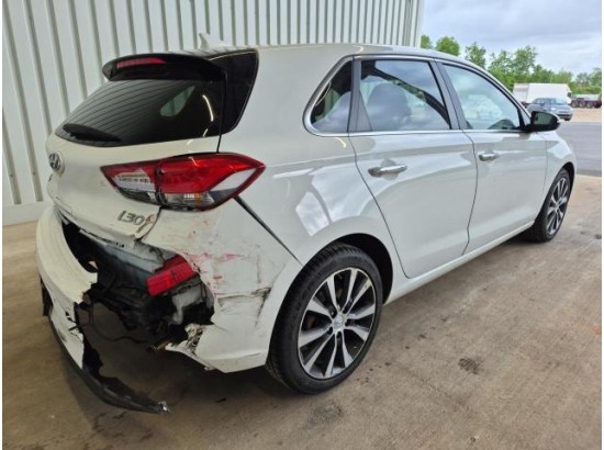 2017 Hyundai i30 Intro