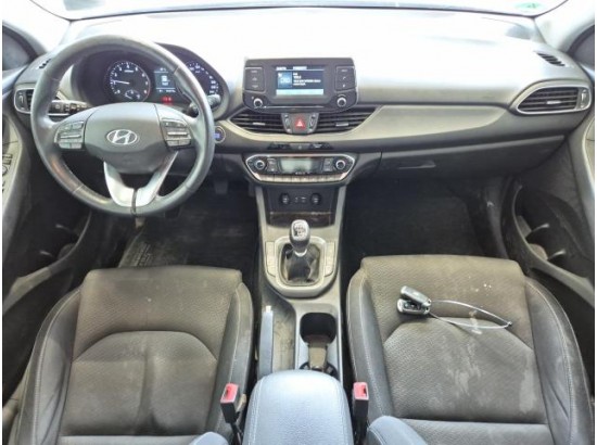 2017 Hyundai i30 Intro
