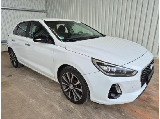 2017 Hyundai i30 Intro