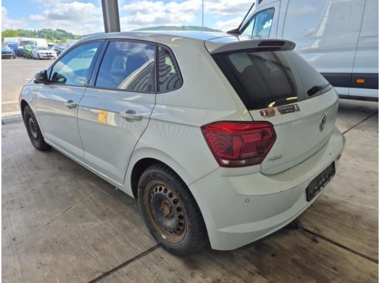 2018 Volkswagen Polo VI beats