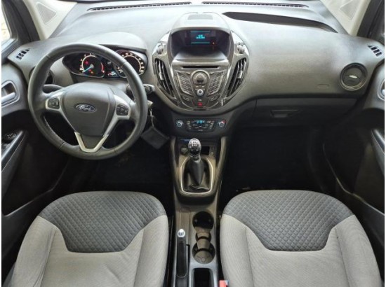 2016 Ford Tourneo Courier Titanium