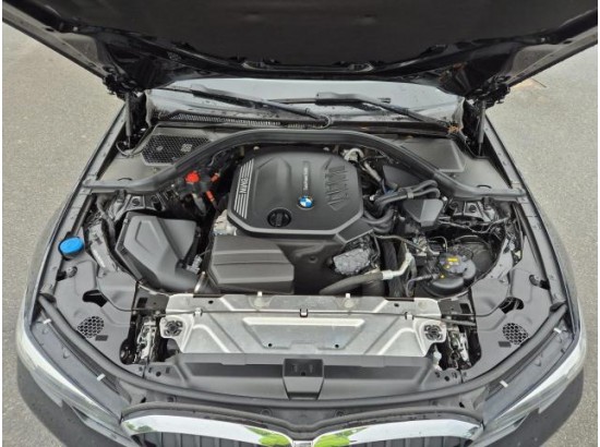 2019 BMW 3er Touring 318d Sport Line
