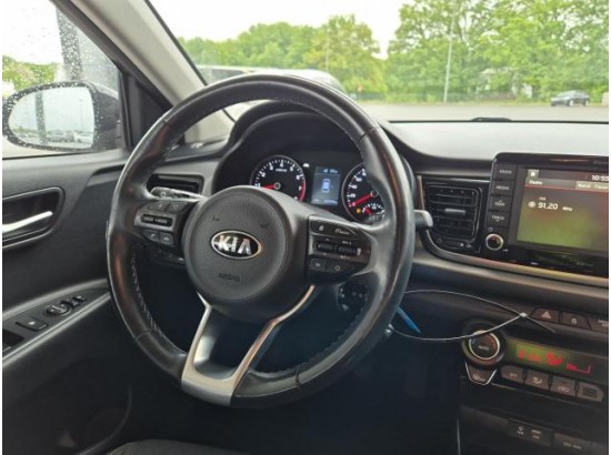 2017 Kia Rio Dream Team
