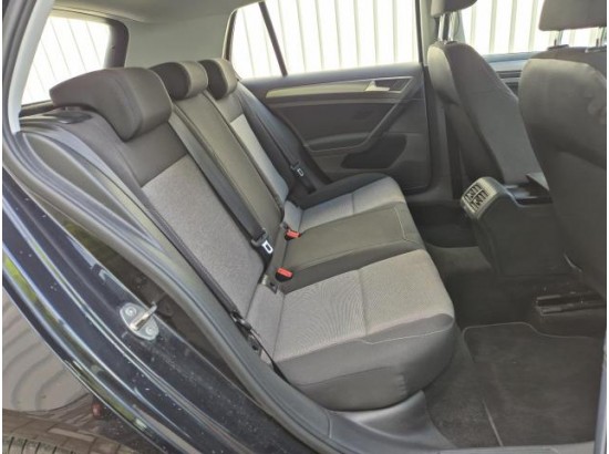 2015 Volkswagen Golf VII Lim. Trendline BMT