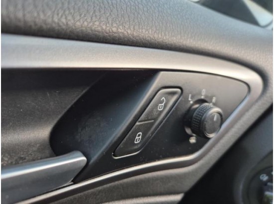 2015 Volkswagen Golf VII Lim. Trendline BMT