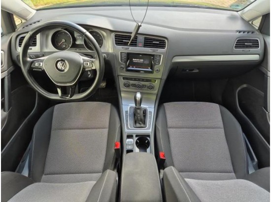 2015 Volkswagen Golf VII Lim. Trendline BMT
