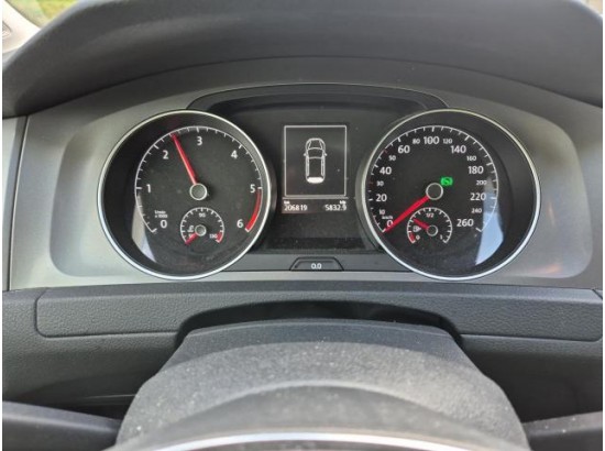 2015 Volkswagen Golf VII Lim. Trendline BMT