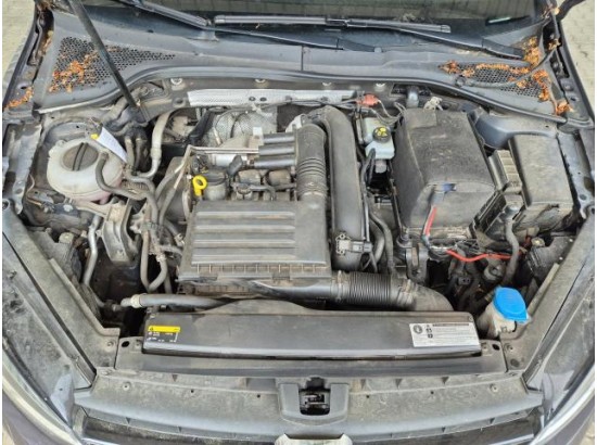 2015 Volkswagen Golf VII Lim. Lounge BMT
