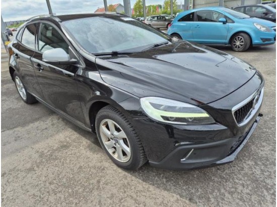 2017 Volvo V40 Cross Country Plus AWD