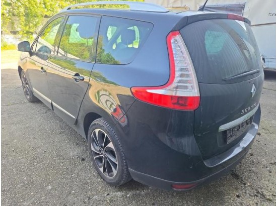 2015 Renault Scenic III Grand BOSE Edition