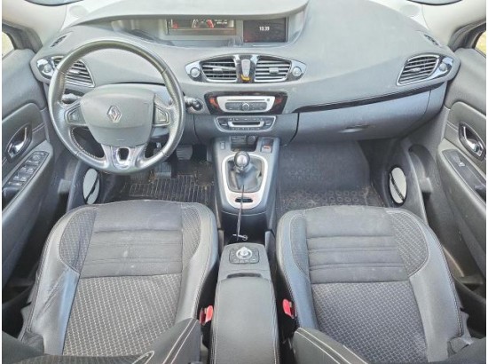 2015 Renault Scenic III Grand BOSE Edition