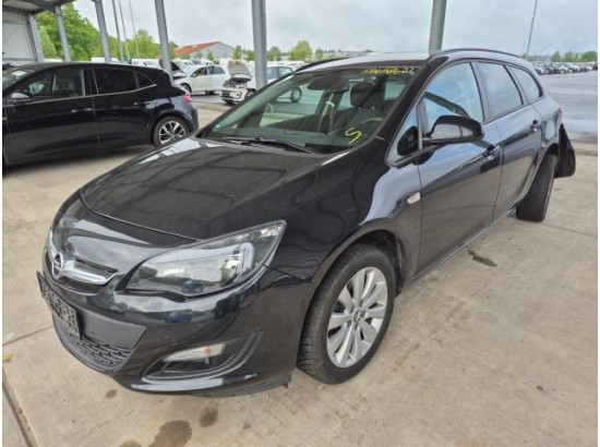 2015 Opel Astra J Sports Tourer Style