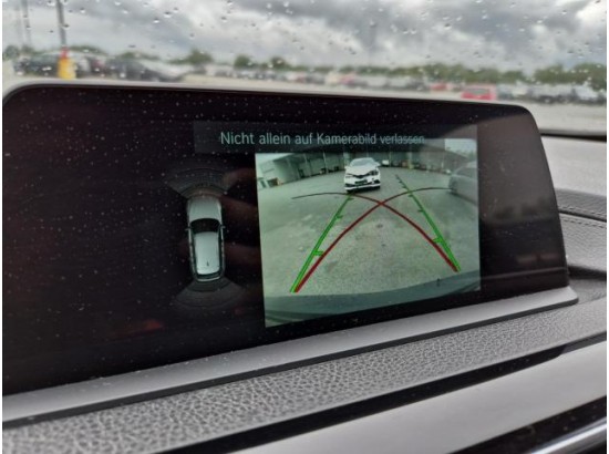 2019 BMW 3er Touring 320 d xDrive Sport Line