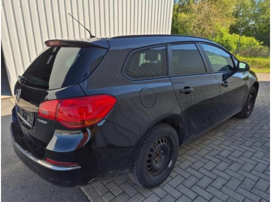 2016 Opel Astra J Sports Tourer Edition