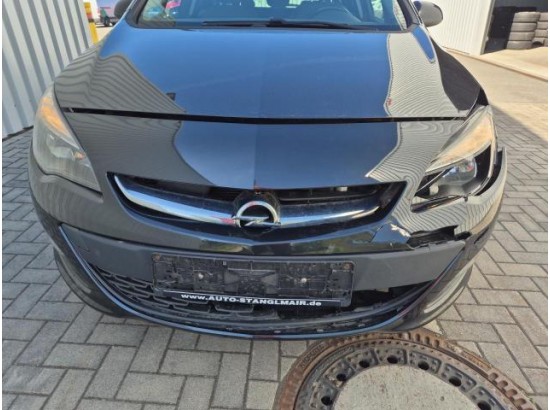 2016 Opel Astra J Sports Tourer Edition