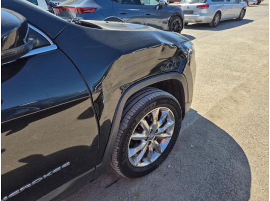 2015 Jeep Cherokee Limited 4WD