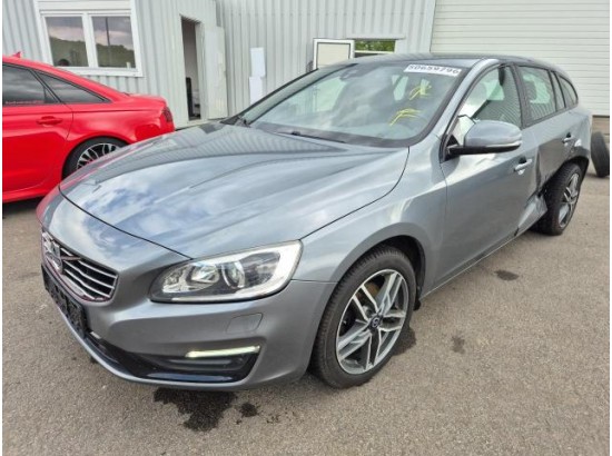 2017 Volvo V60 Kombi Linje Svart