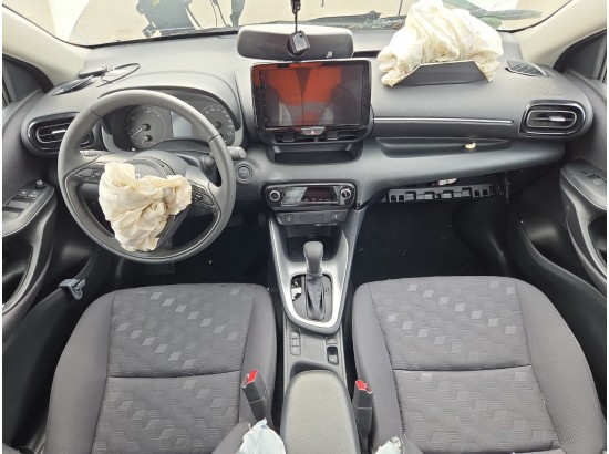 2026 Toyota Yaris Hybrid Business Edition