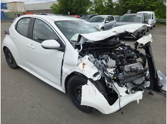2026 Toyota Yaris Hybrid Business Edition