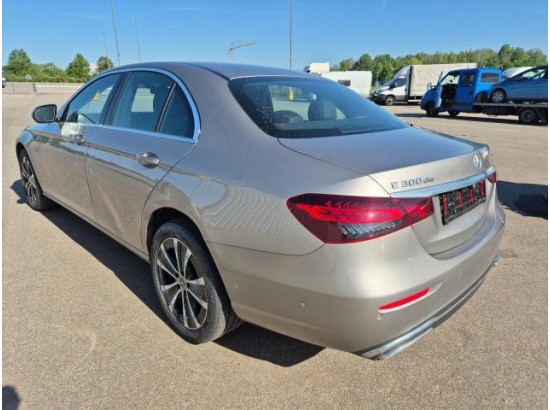2020 Mercedes-Benz E -Klasse Lim. E 300 de 4Matic