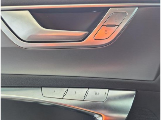 2025 Audi A6 Avant 40 TDI S line