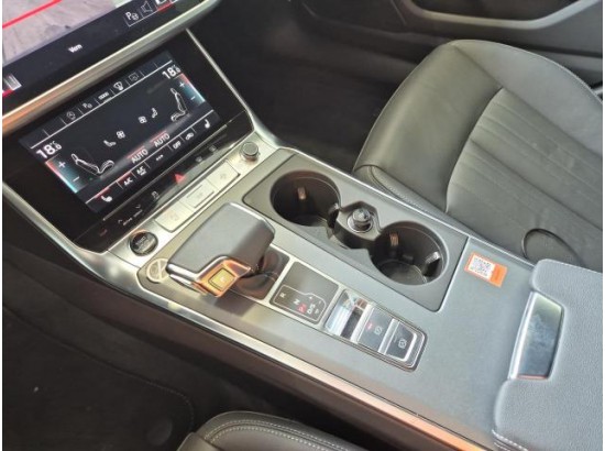2025 Audi A6 Avant 40 TDI S line
