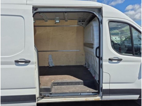 2023 MAXUS Deliver 9 Kasten L3H2 Luxury
