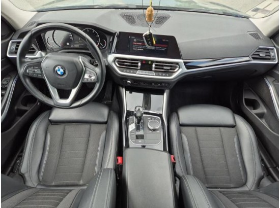 2019 BMW 3er Lim. 320d Sport Line