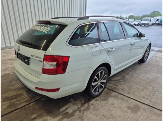 2015 Skoda Octavia Combi Edition