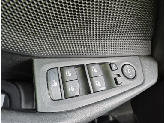 2022 BMW 1er Lim. 116d Advantage
