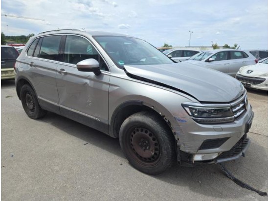 2016 Volkswagen Tiguan Highline BMT/Start-Stopp 4Motion