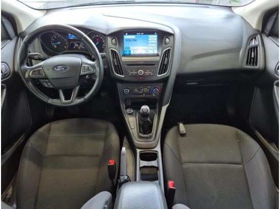 2016 Ford Focus Turnier Business