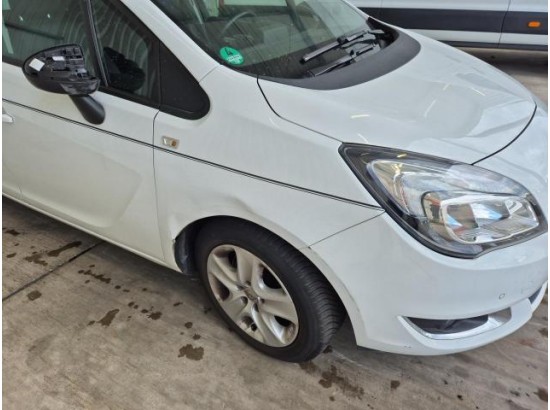 2016 Opel Meriva B Color Edition