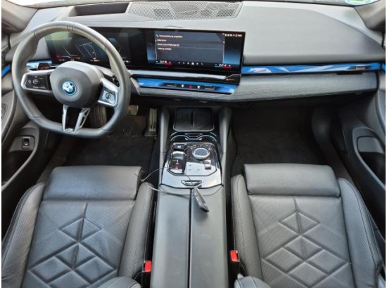 2024 BMW i5 Limousine 40 xDrive M Sport