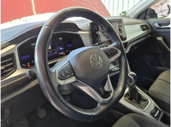 2022 Volkswagen T-Roc Life