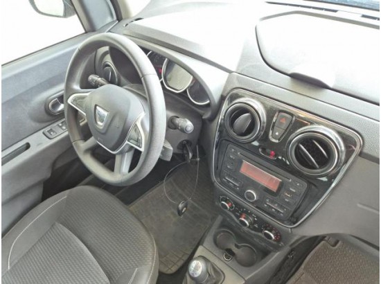 2018 Dacia Lodgy Laureate