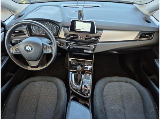 2018 BMW 2er Active Tourer 218i Advantage
