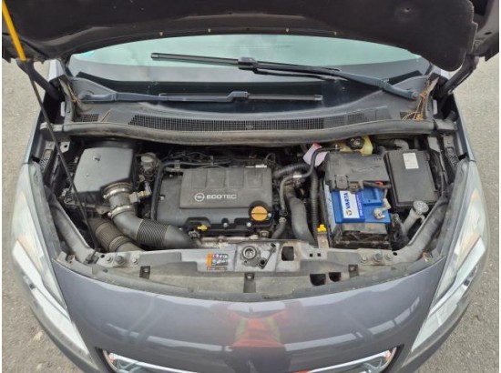 2015 Opel Meriva B Style